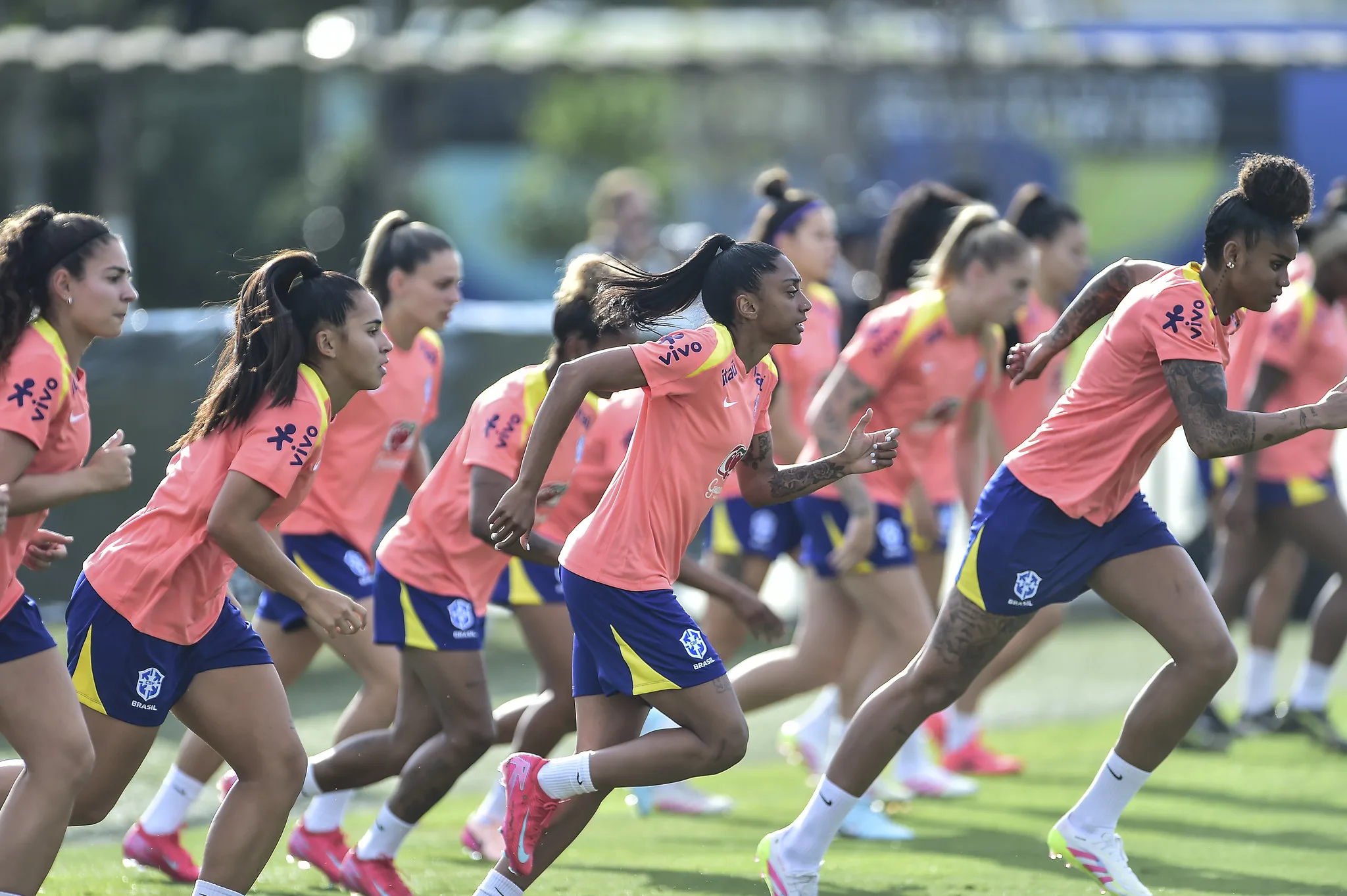 Seleção brasileira feminina passa por período de treinos e Yasmim, do Real Madrid, comenta: “É importante pra gente”