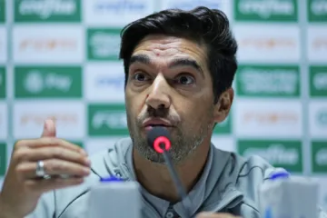 Abel Ferreira, do Palmeiras,  relembra quando quase foi treinado por presidente do Porto: “Me lembro perfeitamente”