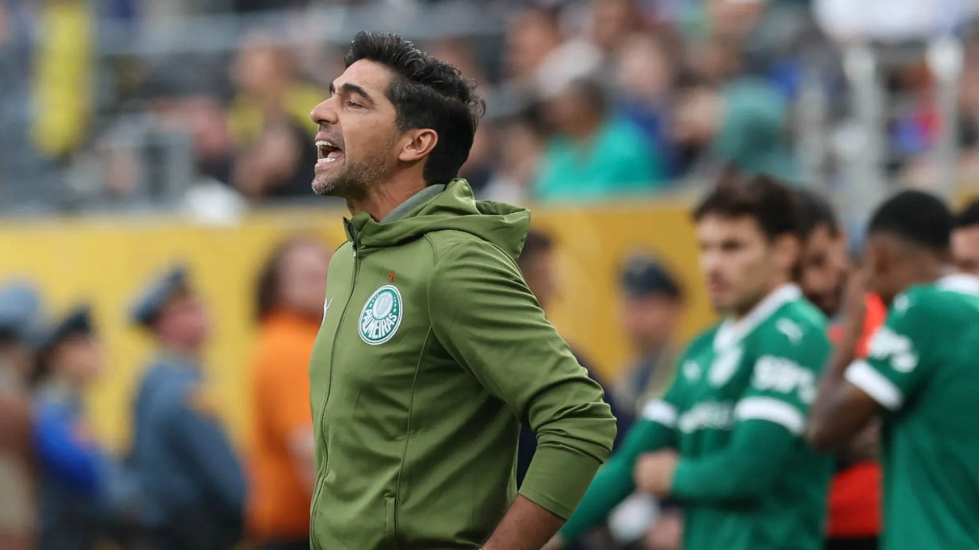 Palmeiras tem Gustavo Gómez e Felipe Anderson pendurados no Mundial de Clubes para a partida contra o Al Ahly