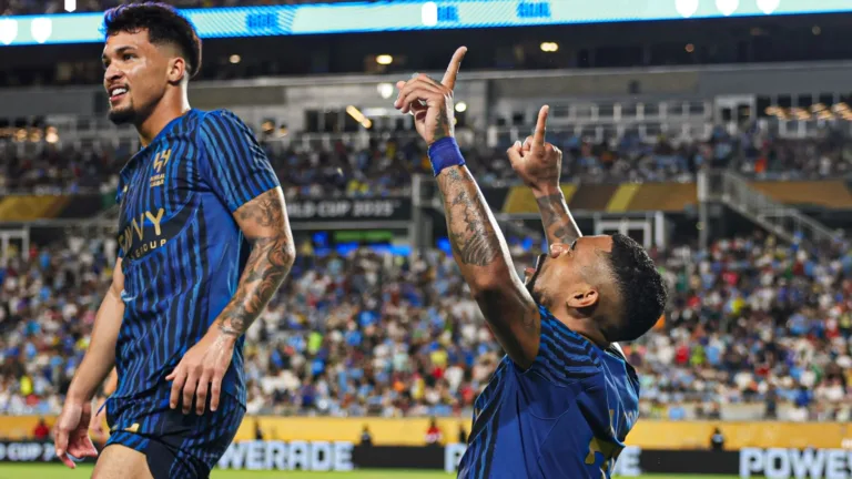 Marcos Leonardo brilha, Al-Hilal surpreende o Manchester City e enfrenta o Fluminense no Mundial de Clubes