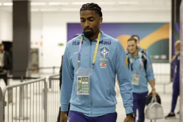 Alexsandro, zagueiro do Lille e da seleção brasileira
