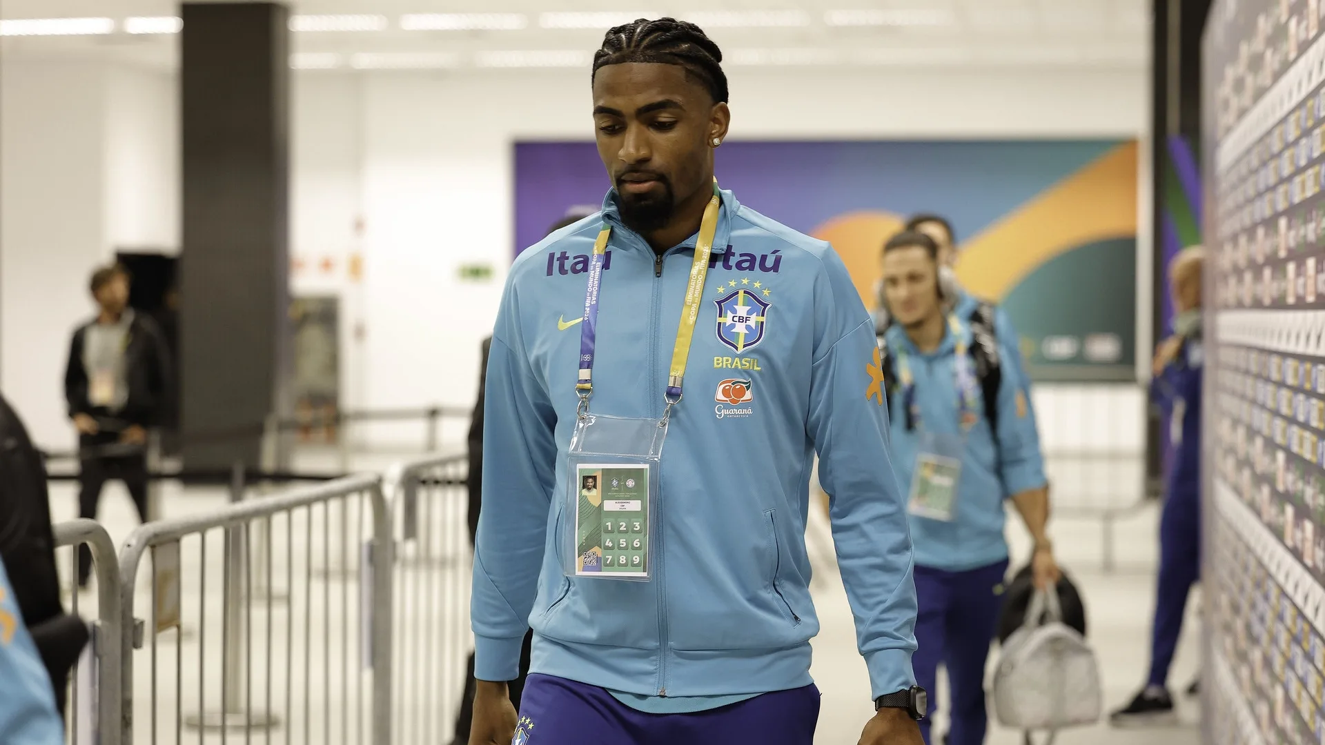 André Hernan elogia o zagueiro Alexsandro: “Parece um veterano na seleção brasileira”