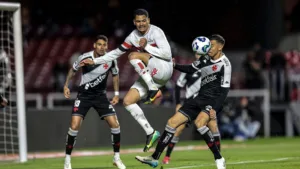 Ana Thaís vê fragilidade no São Paulo após derrota no Brasileirão e alerta: “O time não inspira confiança”