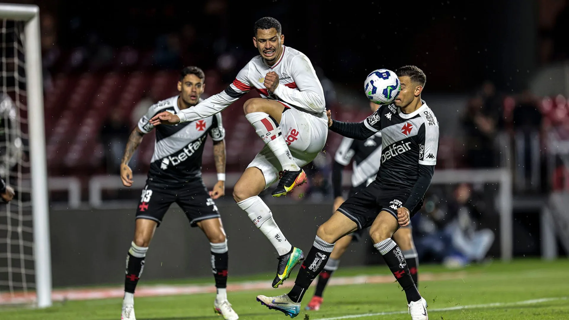 Ana Thaís vê fragilidade no São Paulo após derrota no Brasileirão e alerta: “O time não inspira confiança”