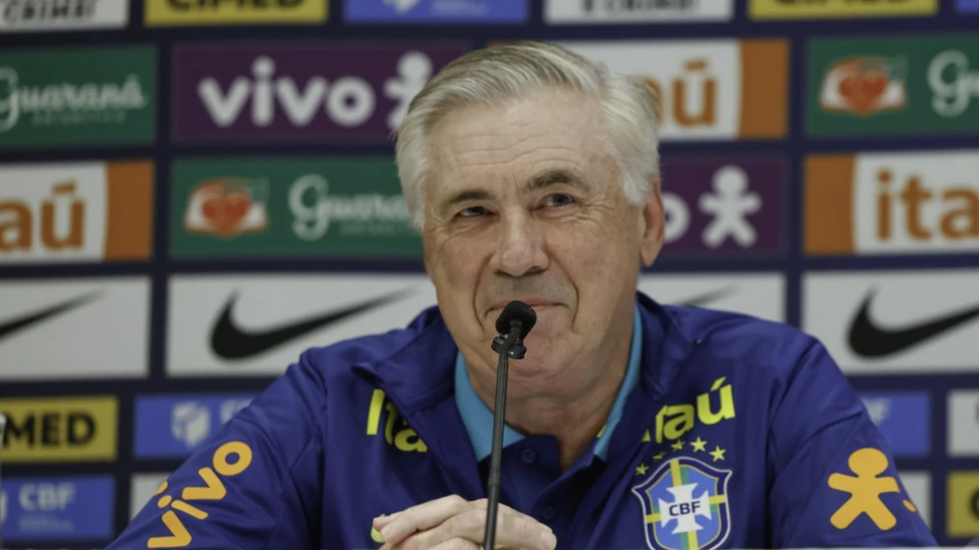 Ancelotti valoriza patamar europeu de Léo Ortiz e Wesley, do Flamengo: “Estão muito bem preparados”