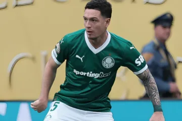 Aníbal Moreno vira dúvida para Palmeiras x Inter Miami e torcida sugere: “Fica de molho e volta nas oitavas”