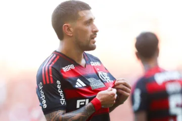 Chelsea valoriza elenco do Flamengo e define Arrascaeta como “craque” antes do Mundial