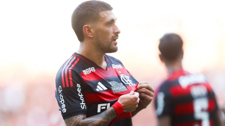 Chelsea valoriza elenco do Flamengo e define Arrascaeta como “craque” antes do Mundial