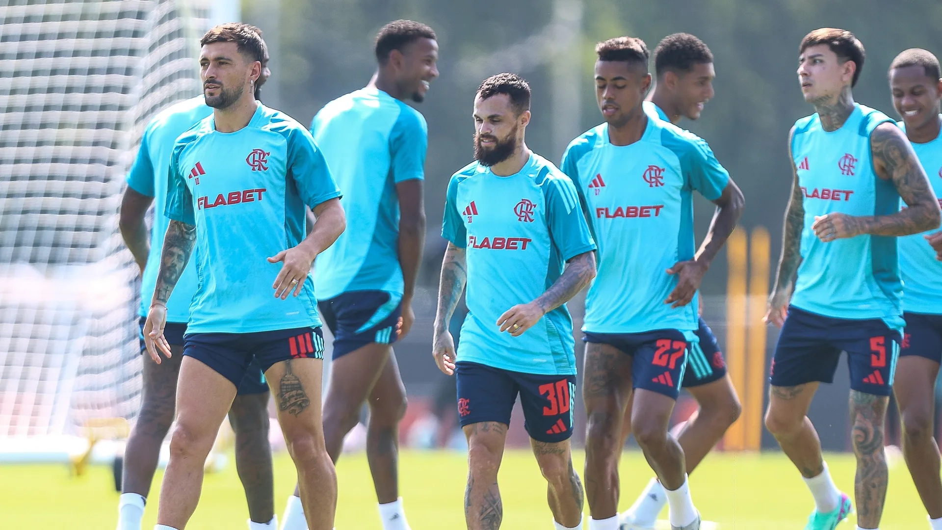 Souza acredita em Flamengo sem Arrascaeta contra o Bayern no Mundial de Clubes: “Não tem poder de marcação”