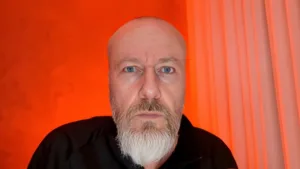 Baldasso coloca zagueiro Rogel como a pior contratação da gestão Barcellos no Internacional: “É difícil escolher”