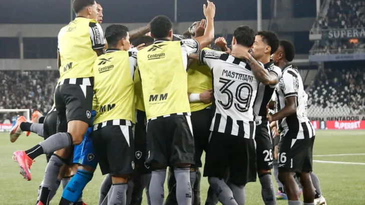 Arnaldo Ribeiro é direto sobre situação do Botafogo na Copa do Mundo de Clubes: “Não pode mais falhar” Arnaldo Ribeiro é direto sobre situação do Botafogo na Copa do Mundo de Clubes: “Não pode mais falhar”