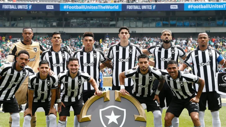 Botafogo pagará R$ 140 mil à Fifa por adiar retorno após ser eliminado pelo Palmeiras no Mundial de Clubes