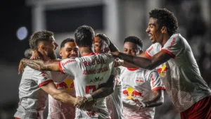 Red Bull Bragantino comemora liderança isolada no Brasileirão, mas mantém cautela por título