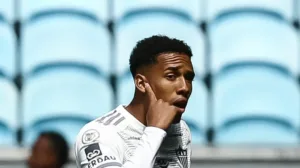 Nicola crava saída de atacante Brahian Palacios do Atlético-MG: “Jogador estava fora dos planos do Cuca”