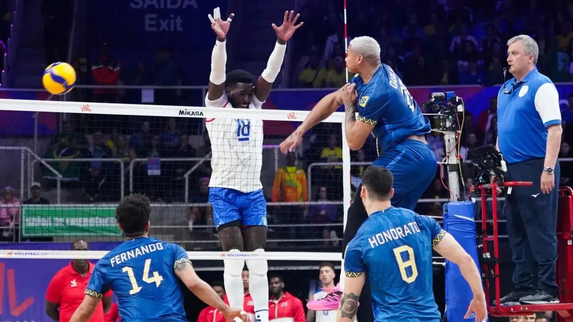 Brasil perde para Cuba no vôlei masculino e mantém tabu de nunca ter vencido o adversário na VNL