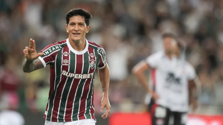 Fluminense chega aos EUA para Copa do Mundo de Clubes e Cano diz: &ldquo;Chegar o mais longe poss&iacute;vel&rdquo;