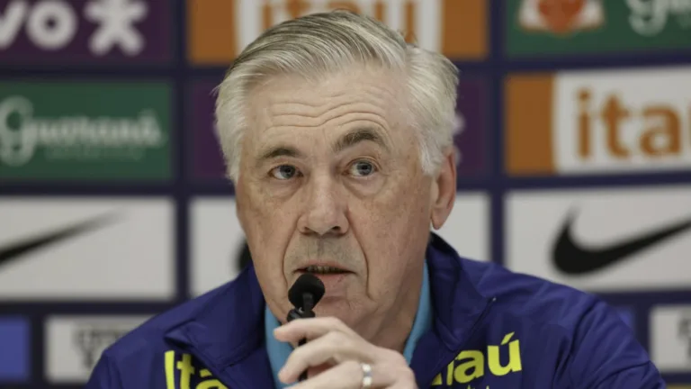 Ancelotti valoriza sacrifício tático de Richarlison no empate do Brasil contra o Equador: “Trabalho com muito compromisso defensivo”