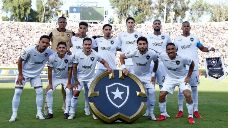 Casagrande se encanta com jogo perfeito do Botafogo contra o PSG no Mundial de Clubes: “Uma partida incrível”