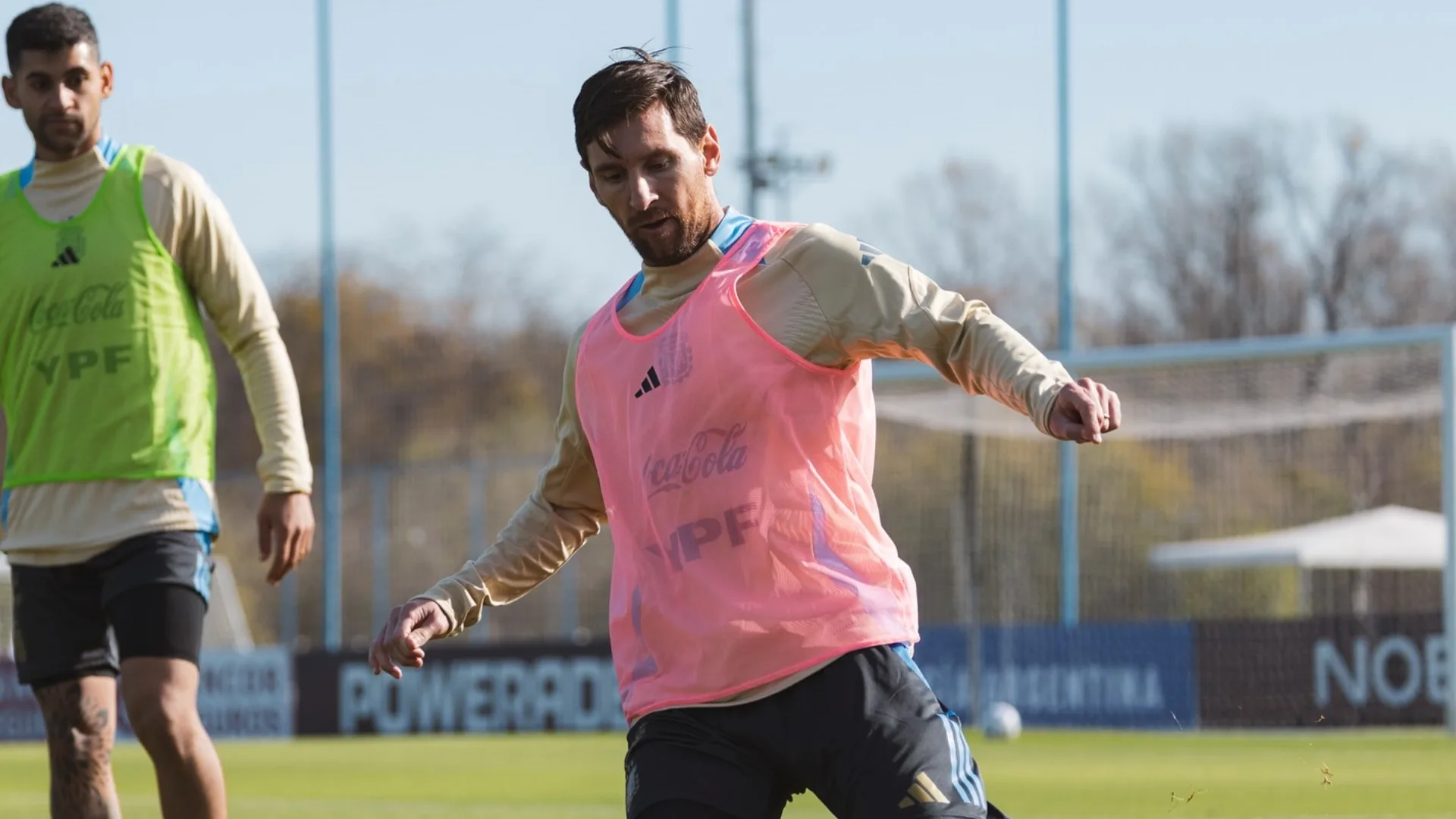 Chile x Argentina:  onde assistir as Eliminatórias, prováveis escalações e desfalques
