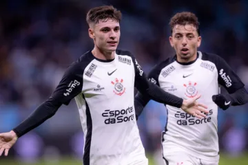 Flavio Prado projeta futuro do Corinthians no Brasileirão: “Não é time para cair nem para ser campeão”