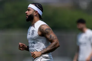 Memphis fora do Corinthians: Nicola repercute proposta do Besiktas para convencer Depay a sair do Timão