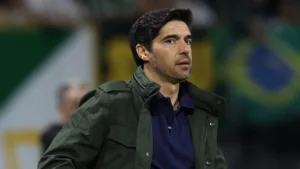 Abel Ferreira condena o VAR no Brasil após gol anulado do Palmeiras: “Ferramentas do século passado”