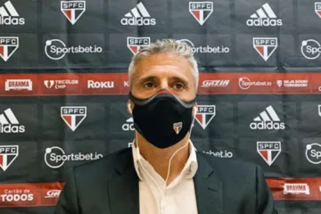 Arnaldo Ribeiro não alivia para o atual momento do São Paulo e retorno de Crespo: “Impossível virar timaço”