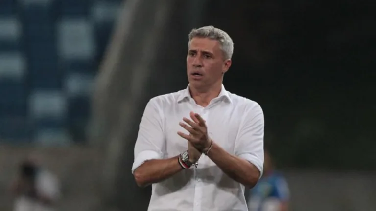 Hernán Crespo já tem data de apresentação ao São Paulo, diz André Hernan