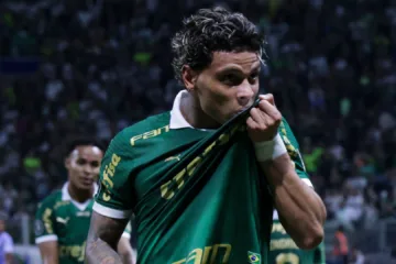 Torcida do Internacional lamenta sucesso de Richard Ríos no Palmeiras: “Seguimos vendo a história quase ser escrita por nós”