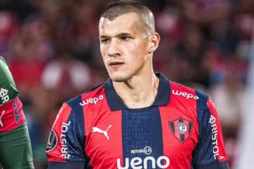 Notícias do Internacional hoje têm embarque de Alan Benítez, aumento de salário de Vitão e prioridades de contratação