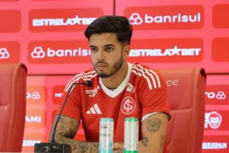 Kaique Rocha, zagueiro do Internacional