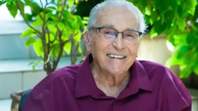 Dupla Gre-Nal se despede de Ruy Carlos Ostermann, ícone do jornalismo esportivo gaúcho, que faleceu aos 90 anos