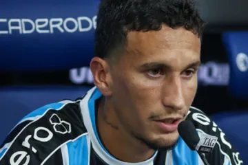 Dodi revela o que mudou no Grêmio após a chegada de Mano Menezes: “Sabe lidar com pressão”