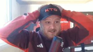 Internacional vê Thiago Mendes encaminhar ida para o Vasco e revolta Douglas Demoliner: “É piada, me desculpa”