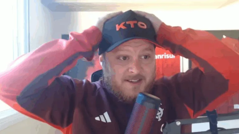 Internacional vê Thiago Mendes encaminhar ida para o Vasco e revolta Douglas Demoliner: “É piada, me desculpa”