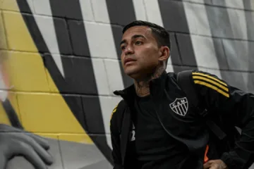 Dudu surpreende ao falar sobre estreia no Atlético-MG: “Só faltou o gol” 