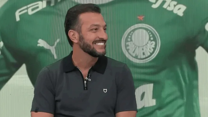 Edu Dracena contraria Abel Ferreira e ‘escala’ Micael como substituto de Murilo no Palmeiras: “É um zagueiro forte” Edu Dracena contraria Abel Ferreira e ‘escala’ Micael como substituto de Murilo no Palmeiras: “É um zagueiro forte”