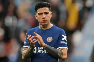 Enzo Fernández, em jogo da Premier League