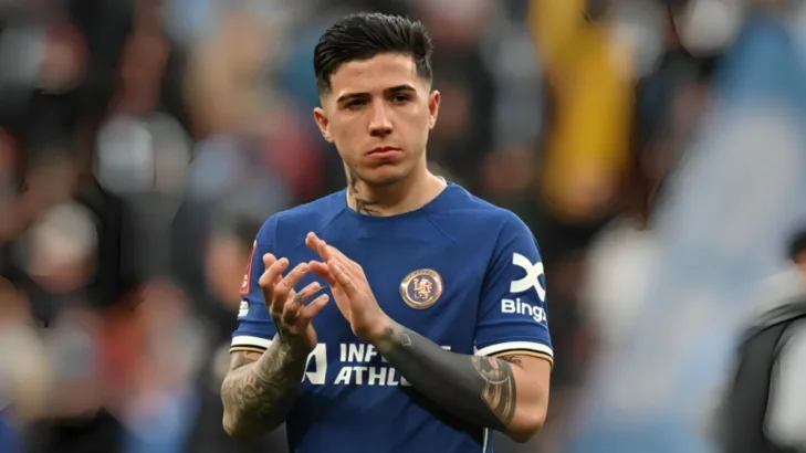Enzo Fernández, do Chelsea, exalta tradição do Flamengo e torcedores reagem: “Tá com medo do Pulgar