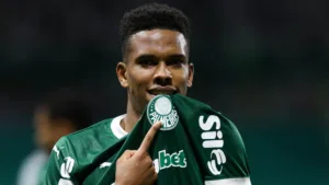 Zinho banca favoritismo do Palmeiras no Mundial de Clubes: “Grandes chances de ser o primeiro do grupo”