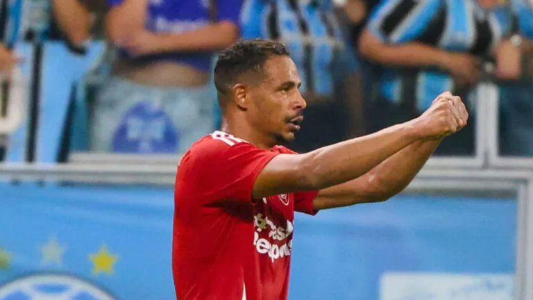 Fernando pode antecipar saída do Internacional e torcida lamenta: “Infelizmente a idade não permite”