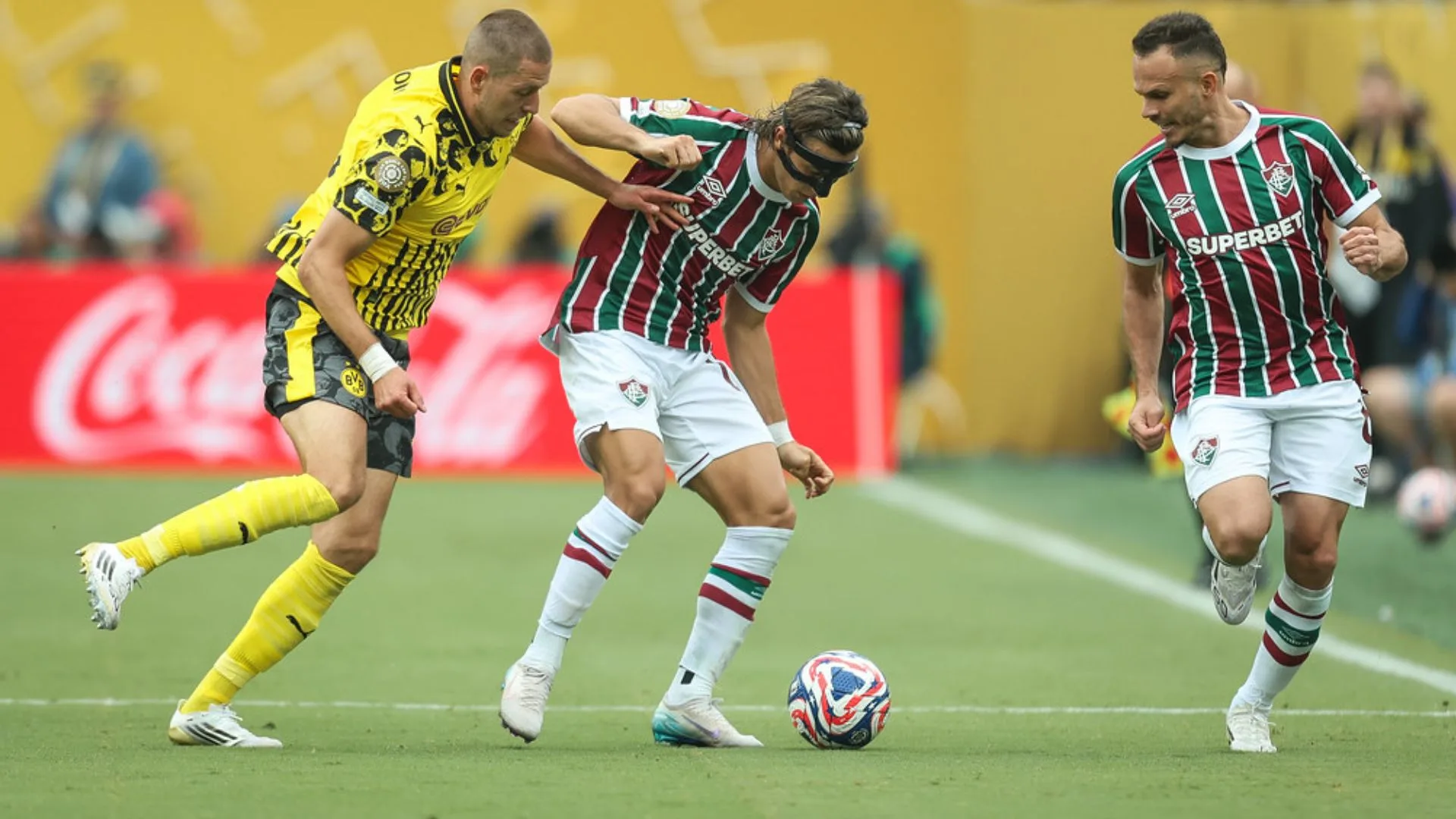 Casimiro lança desafio após empate do Fluminense no Mundial: “Bota o Borussia para jogar a Série B”
