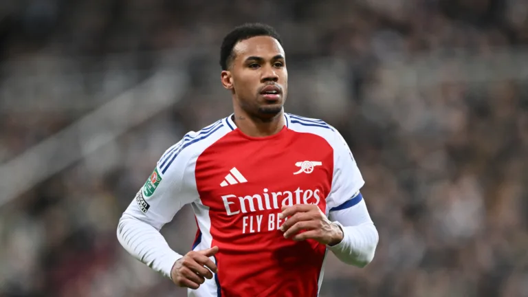 Gabriel Magalhães revela sonho de jogar no Corinthians e torcedores avisam: “Em fim de carreira nem precisa”