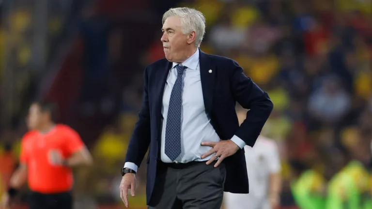 Galvão Bueno sai em defesa de Ancelotti e vê seleção brasileira jogando para não perder: “Esse foi o pensamento”