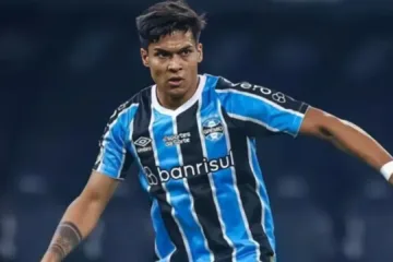 São Paulo tentou atacante Arezo, do Grêmio, antes de fechar a contratação de Dinenno; Nicola explica ‘veto’