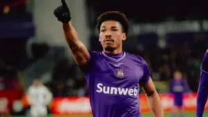 Lyon pede R$ 44 milhões para vender Adryelson e Grêmio não deve avançar na contratação de ex-zagueiro do Botafogo