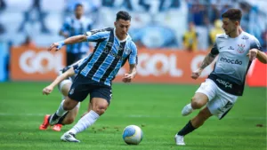 Grêmio busca quebrar tabu de sete anos sem vencer o Corinthians em jogo do Brasileirão Série A