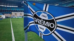 Saídas de jogadores do Grêmio somam R$ 81 milhões e clube atinge quase 60% da meta em 2025