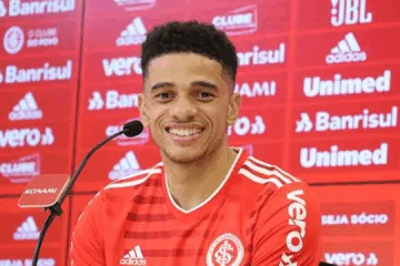 Guerrinha Taison Internacional