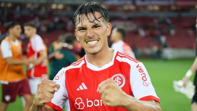 Torcedores do Internacional esperam retorno de Bernabei e jogador pode voltar antes do previsto após lesão